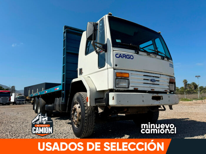1998  Camión Ford Cargo 1722 con carroceria plana