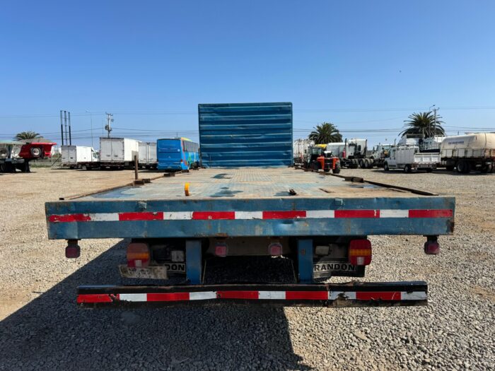 1998  Camión Ford Cargo 1722 con carroceria plana - Imagen 6