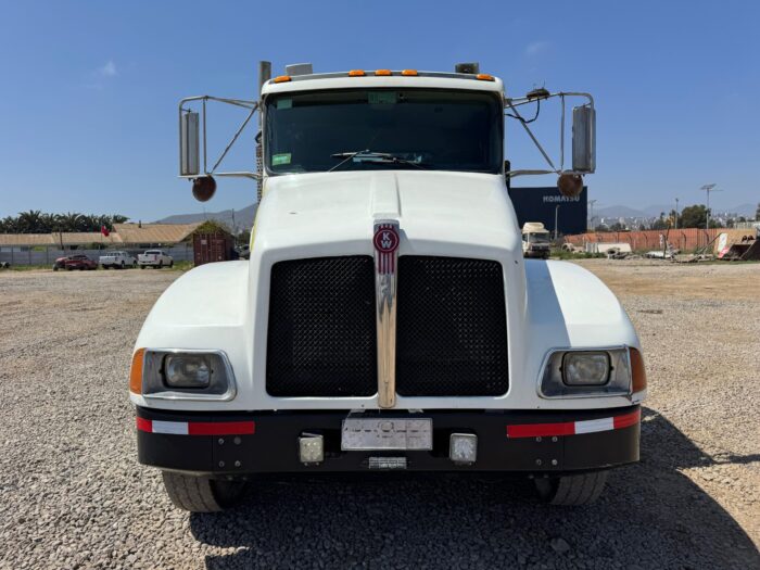 2005 Camión Kenworth T300 Con Pluma Pequeña Hiab y carrocería barandas. Automático - Imagen 18