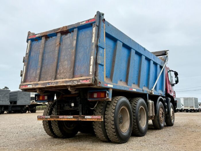 2011 Camión IVECO Trakker AD 410T42H 8x4 Tolva 20m3 - Imagen 5