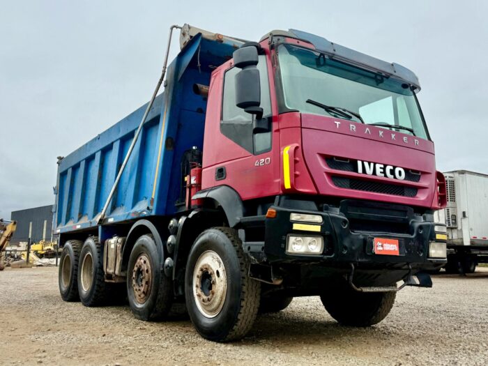 2011 Camión IVECO Trakker AD 410T42H 8x4 Tolva 20m3 - Imagen 4