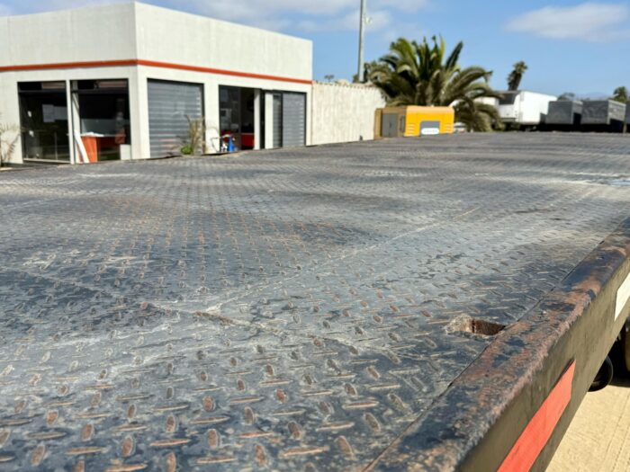 2011 Camión Volkswagen 15180E Carroceria plana 4x2 – 9.000 kgs - Imagen 16