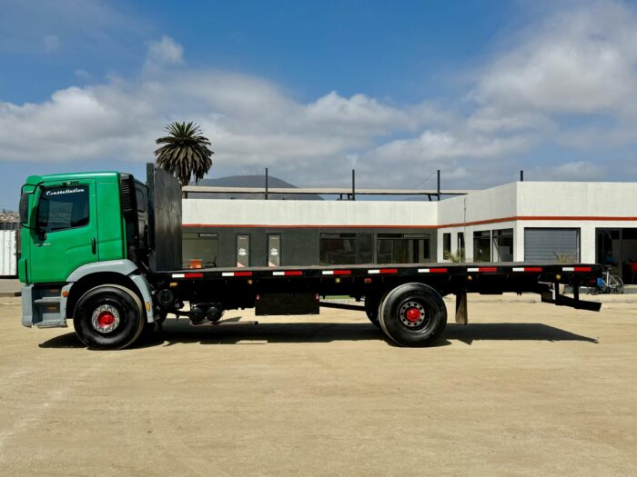 2011 Camión Volkswagen 15180E Carroceria plana 4x2 – 9.000 kgs - Imagen 7