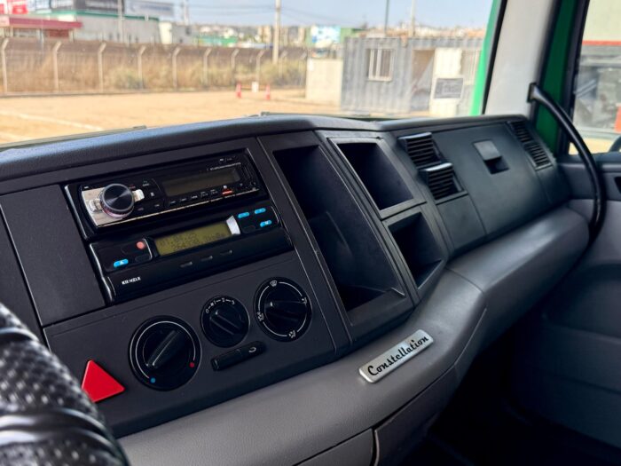 2011 Camión Volkswagen 15180E Carroceria plana 4x2 – 9.000 kgs - Imagen 14