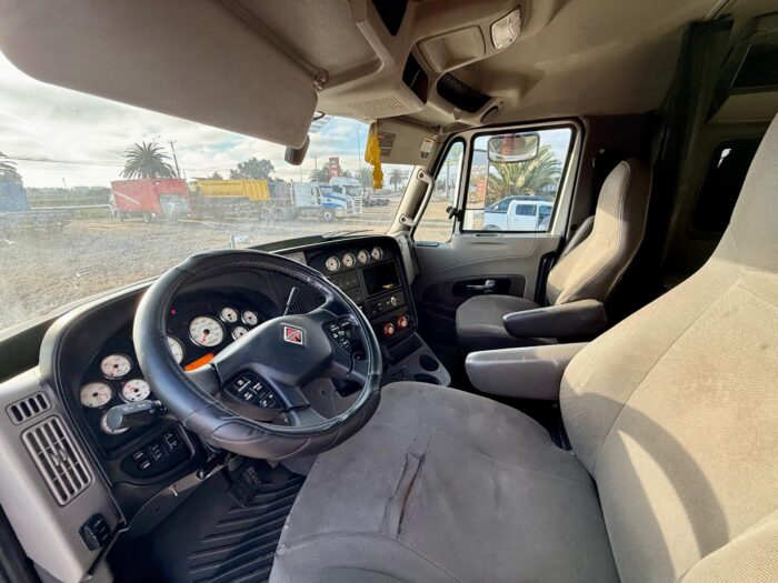 2019 Tractocamión International Prostar – 6x4 - Muy buen estado - Imagen 9