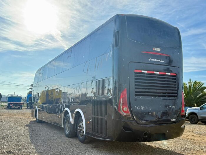 2014 Bus Volvo B420R - 2 Pisos, capacidad para 56 pasajeros con baño. - Imagen 5
