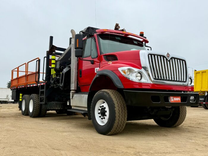 2017 Camión Pluma International 7600 con Pluma Hiab XS 477 EP-5 Hiduo para 8.300 Kgs con carrocería barandas. - Imagen 5