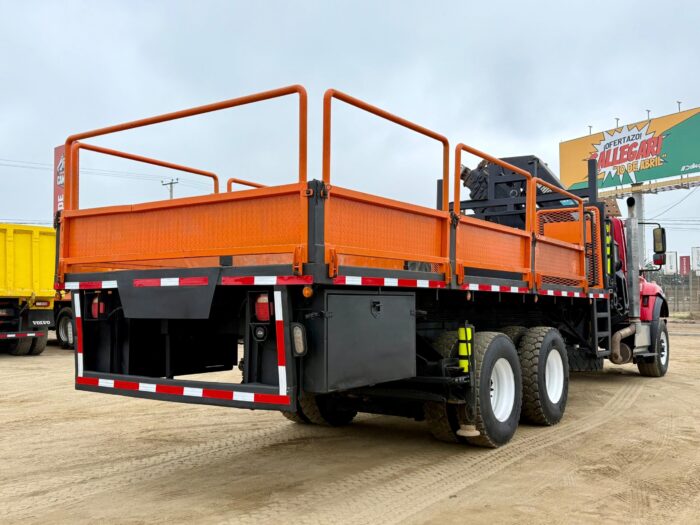 2017 Camión Pluma International 7600 con Pluma Hiab XS 477 EP-5 Hiduo para 8.300 Kgs con carrocería barandas. - Imagen 7