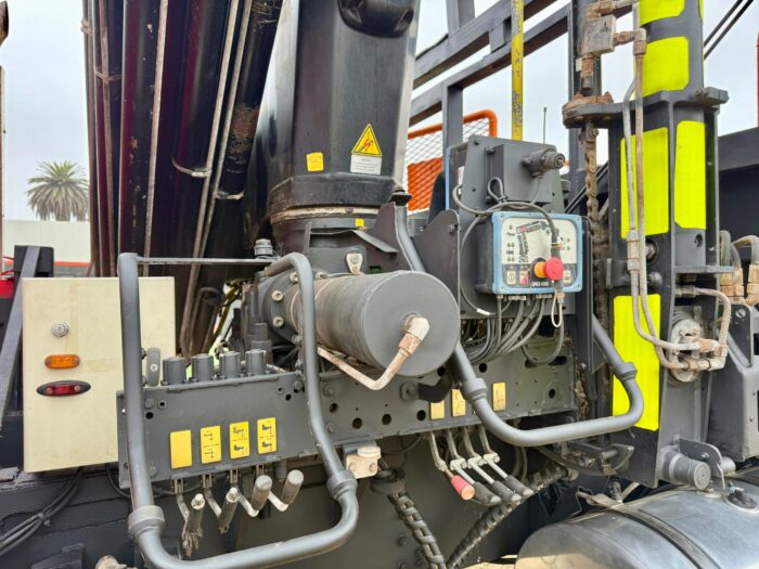 2017 Camión Pluma International 7600 con Pluma Hiab XS 477 EP-5 Hiduo para 8.300 Kgs con carrocería barandas. - Imagen 13