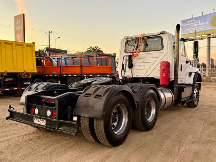 2019 Tractocamión International 7600 - 330.000 kms – 6x4 - Imagen 12