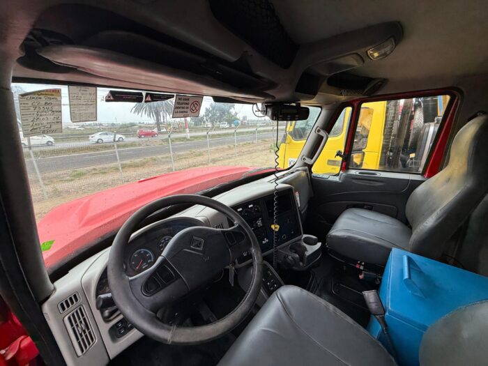 2017 Camión Pluma International 7600 con Pluma Hiab XS 477 EP-5 Hiduo para 8.300 Kgs con carrocería barandas. - Imagen 20