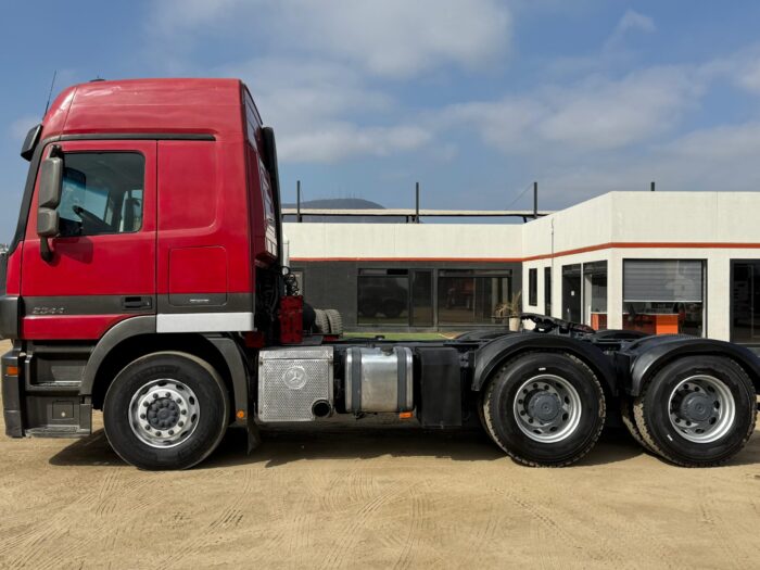 2016 Tractocamión Mercedes-Benz Actros 2644 – Muy buen estado - Imagen 5