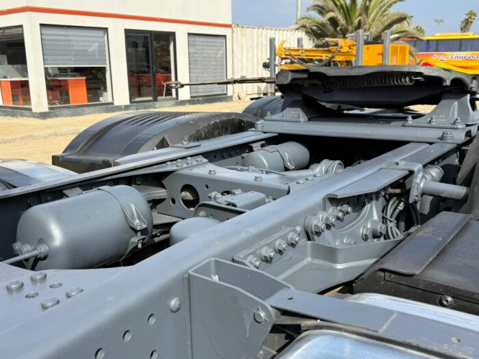 2016 Tractocamión Mercedes-Benz Actros 2644 – Muy buen estado - Imagen 8