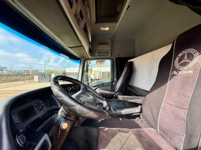 2016 Tractocamión Mercedes-Benz Actros 2644 – Muy buen estado - Imagen 9