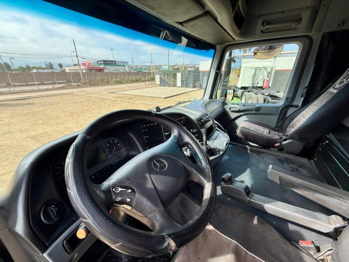 2016 Tractocamión Mercedes-Benz Actros 2644 – Muy buen estado - Imagen 12