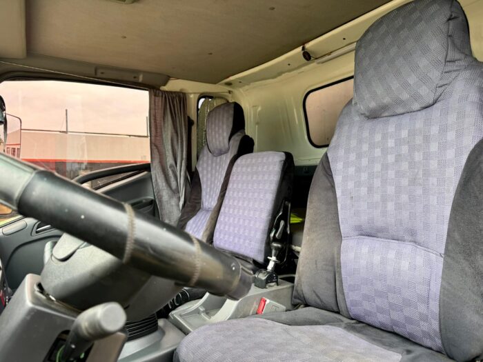 2015 Camión JAC Urban 1120K – Furgón Carga General, 8000 kg, 100% Operativo - Imagen 12