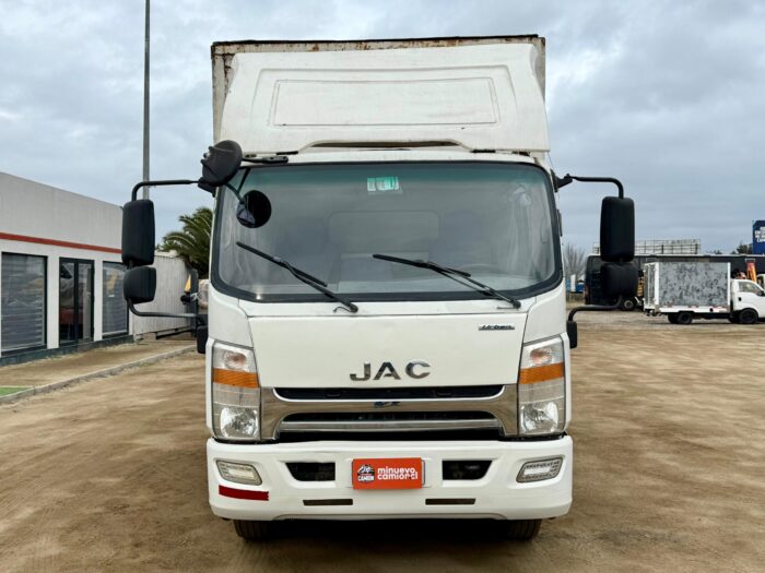 2015 Camión JAC Urban 1120K – Furgón Carga General, 8000 kg, 100% Operativo - Imagen 2