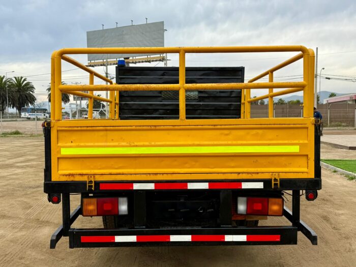 2022 Camión Hyundai Mighty EX6 DLX Doble Cabina – Carroceria Plana con Barandas - Imagen 20