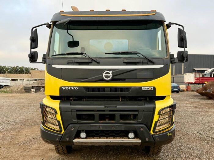 2019 Camión Volvo FMX 500 Estanque Aljibe Presurizado 20.000 lts - Imagen 5