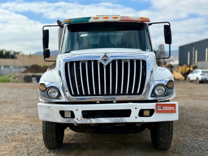 2010 Camión International Workstar 7400 con Estanque Aljibe de 15.000 lts - Imagen 3