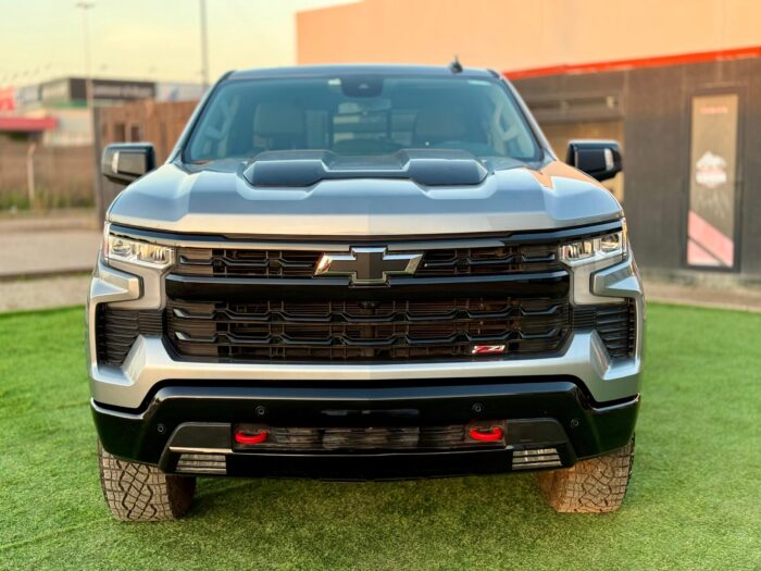 2025 Camioneta Chevrolet Silverado Z71 4x4 5.3 – Full Equipo - Imagen 2