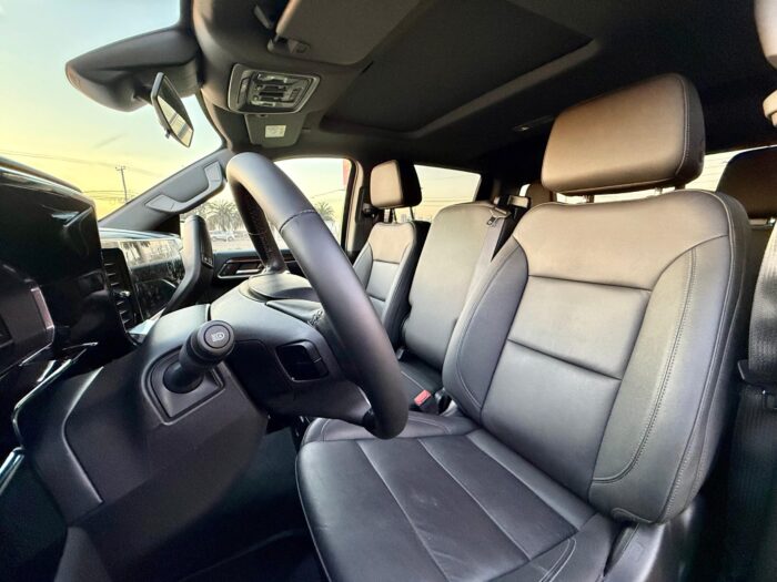 2025 Camioneta Chevrolet Silverado Z71 4x4 5.3 – Full Equipo - Imagen 10