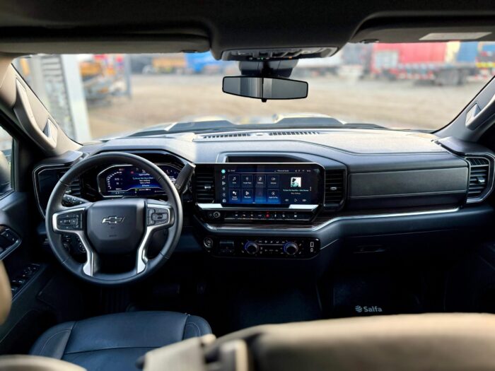 2025 Camioneta Chevrolet Silverado Z71 4x4 5.3 – Full Equipo - Imagen 16