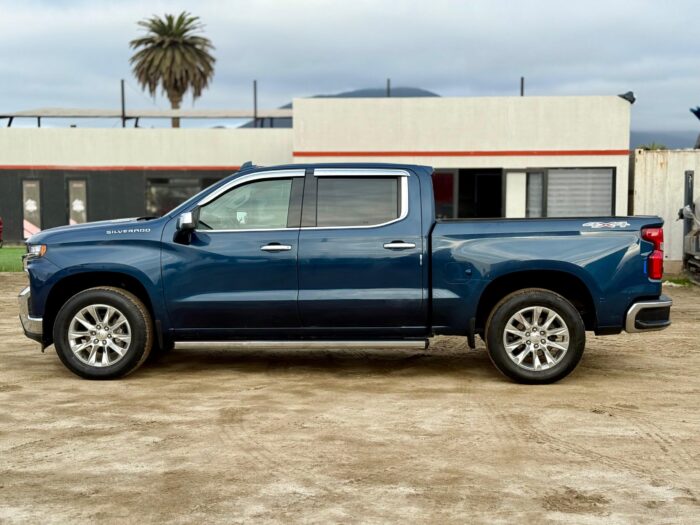 2021 Camioneta Chevrolet Silverado CC LTZ 4x4 3.0 – Full Equipo - Imagen 8