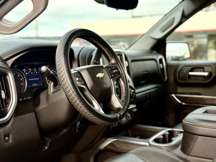 2021 Camioneta Chevrolet Silverado CC LTZ 4x4 3.0 – Full Equipo - Imagen 10