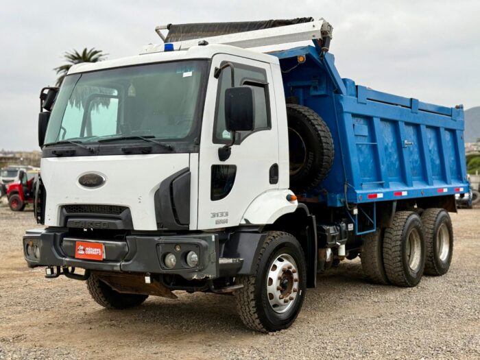 2014 Camión Ford Cargo 3133 Tolva de 12-14 m3 -280.000 kms - Imagen 10