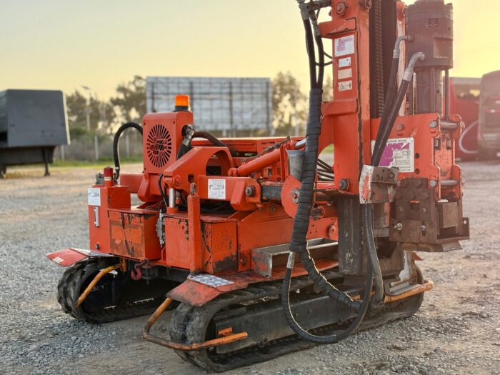 2011 Hincadora PAUSELLI 700 con Martillo Hidráulico INDECO - Imagen 4