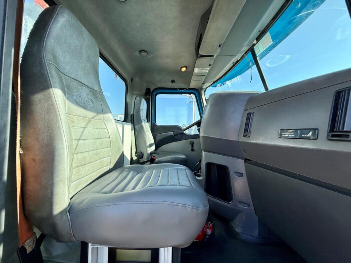 2018 Camión Mack GU813 Granite Estanque Combustible 18.000 lts - Imagen 13