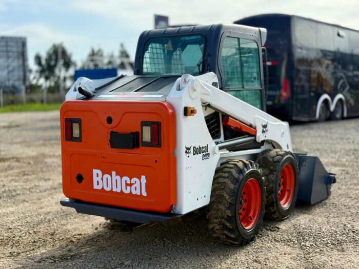 2015 Minicargador Bobcat S450 – Impecable Estado - Imagen 4