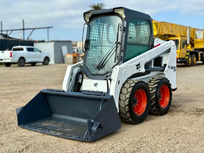 2015 Minicargador Bobcat S450 – Impecable Estado - Imagen 8