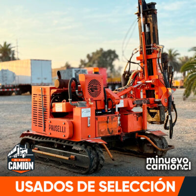 2011 Hincadora PAUSELLI 700 con Martillo Hidráulico INDECO