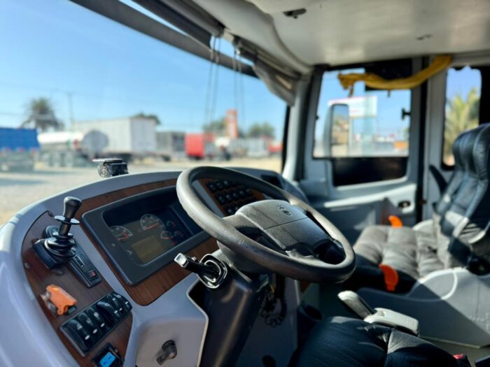 LIQUIDACIÓN - 2014 Bus Volvo B420R - 2 Pisos, capacidad para 56 pasajeros con baño - OPERATIVO - Imagen 10