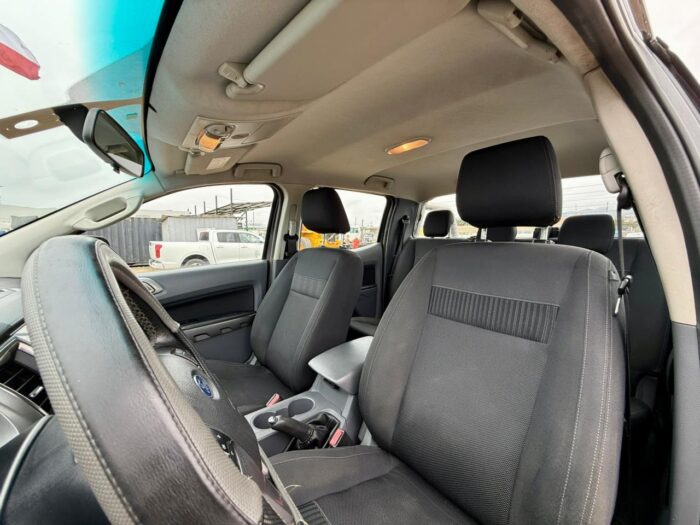 2020 Camioneta Ford Ranger XLT 3.2 4x4 – Doble Cabina - Imagen 16
