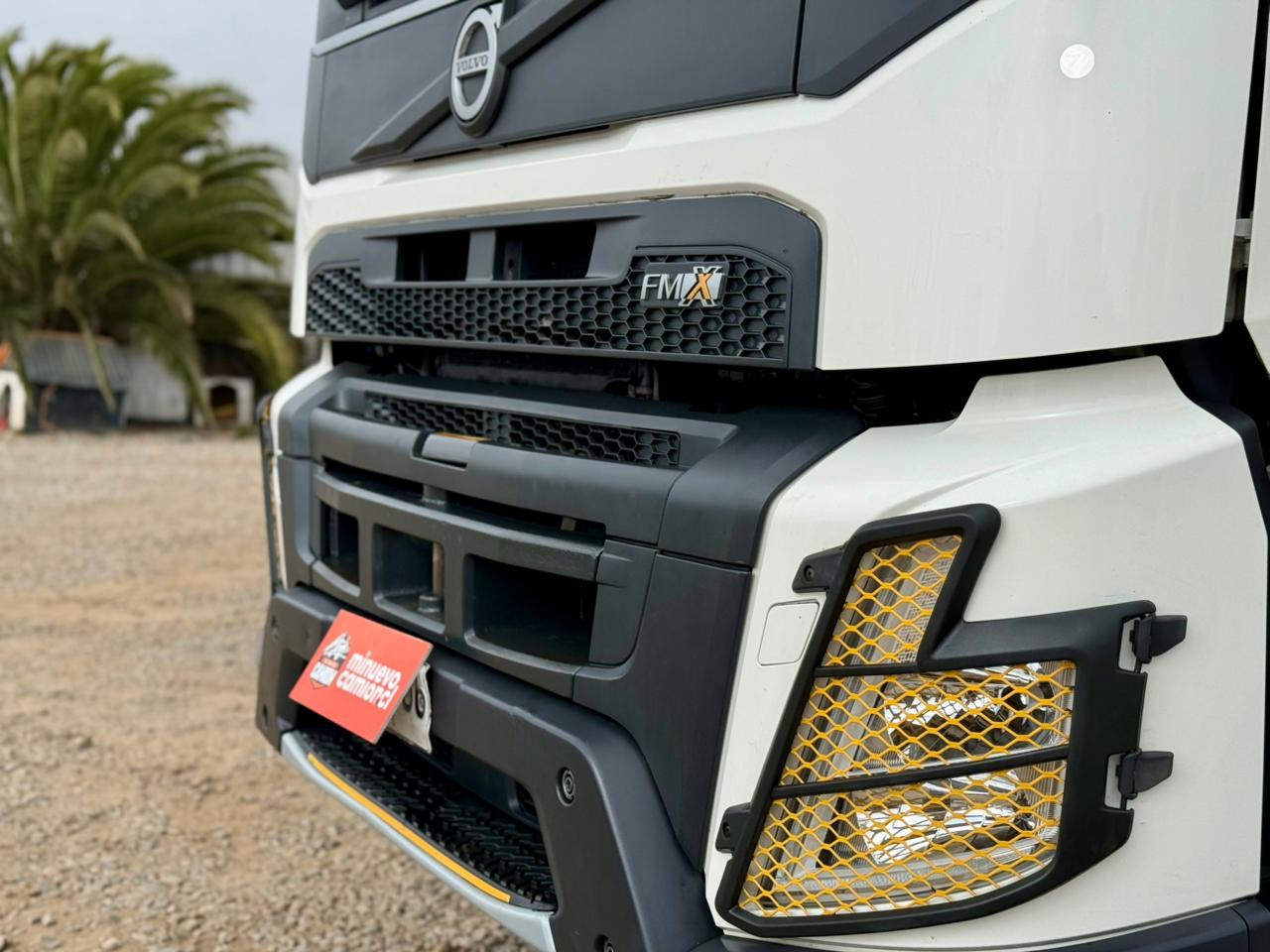 2022 Tractocamion Volvo FMX 460 - 6x4 Desconectable - SEMINUEVO - Imagen 9