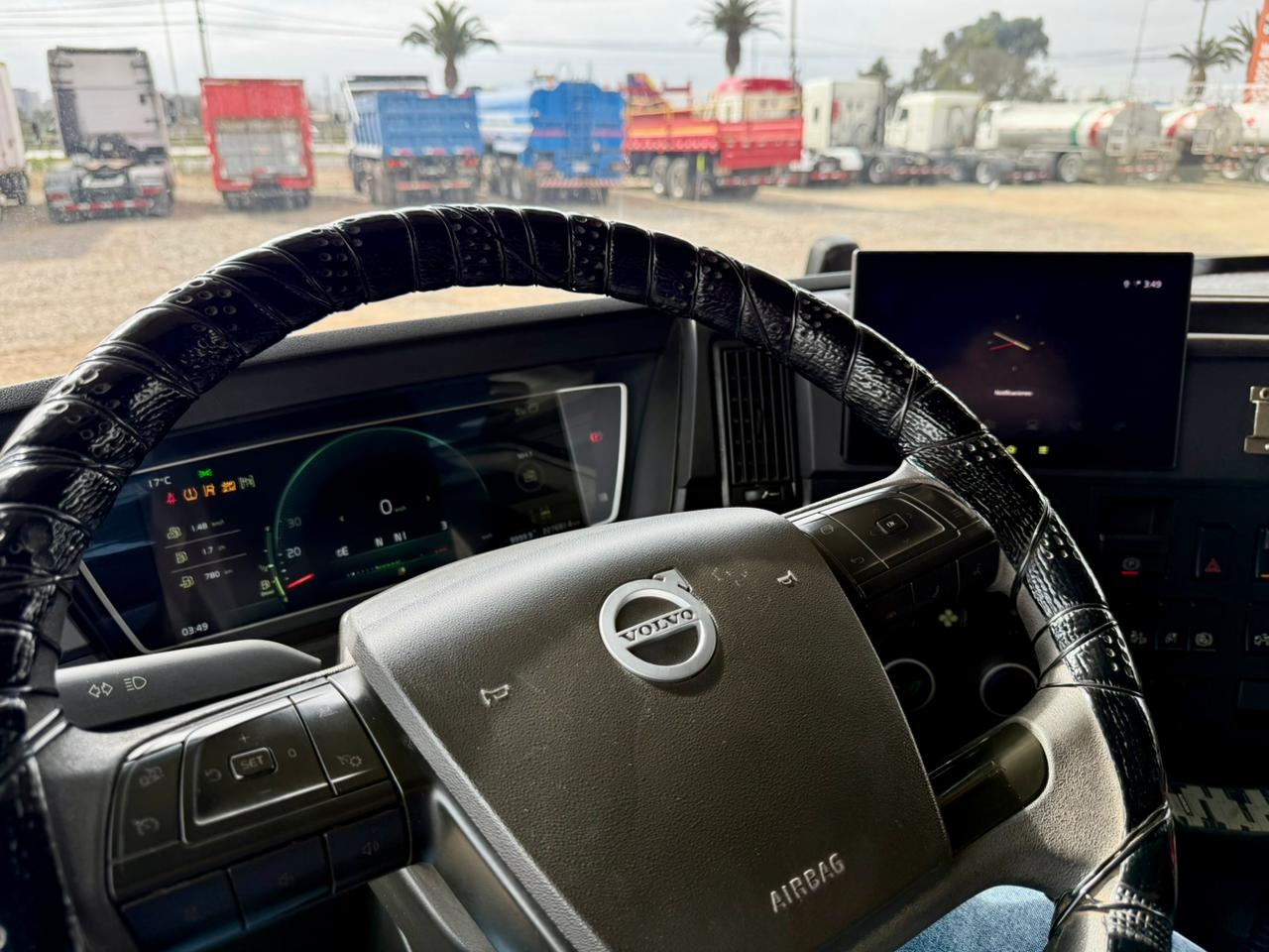 2022 Tractocamion Volvo FMX 460 - 6x4 Desconectable - SEMINUEVO - Imagen 18