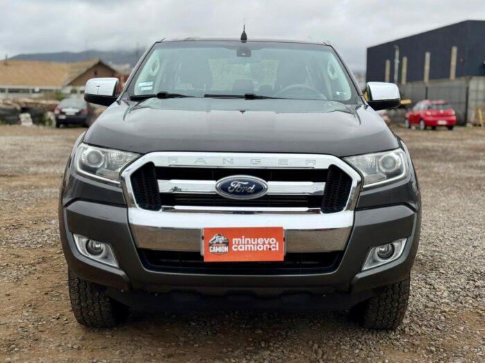 2020 Camioneta Ford Ranger XLT 3.2 4x4 – Doble Cabina - Imagen 3