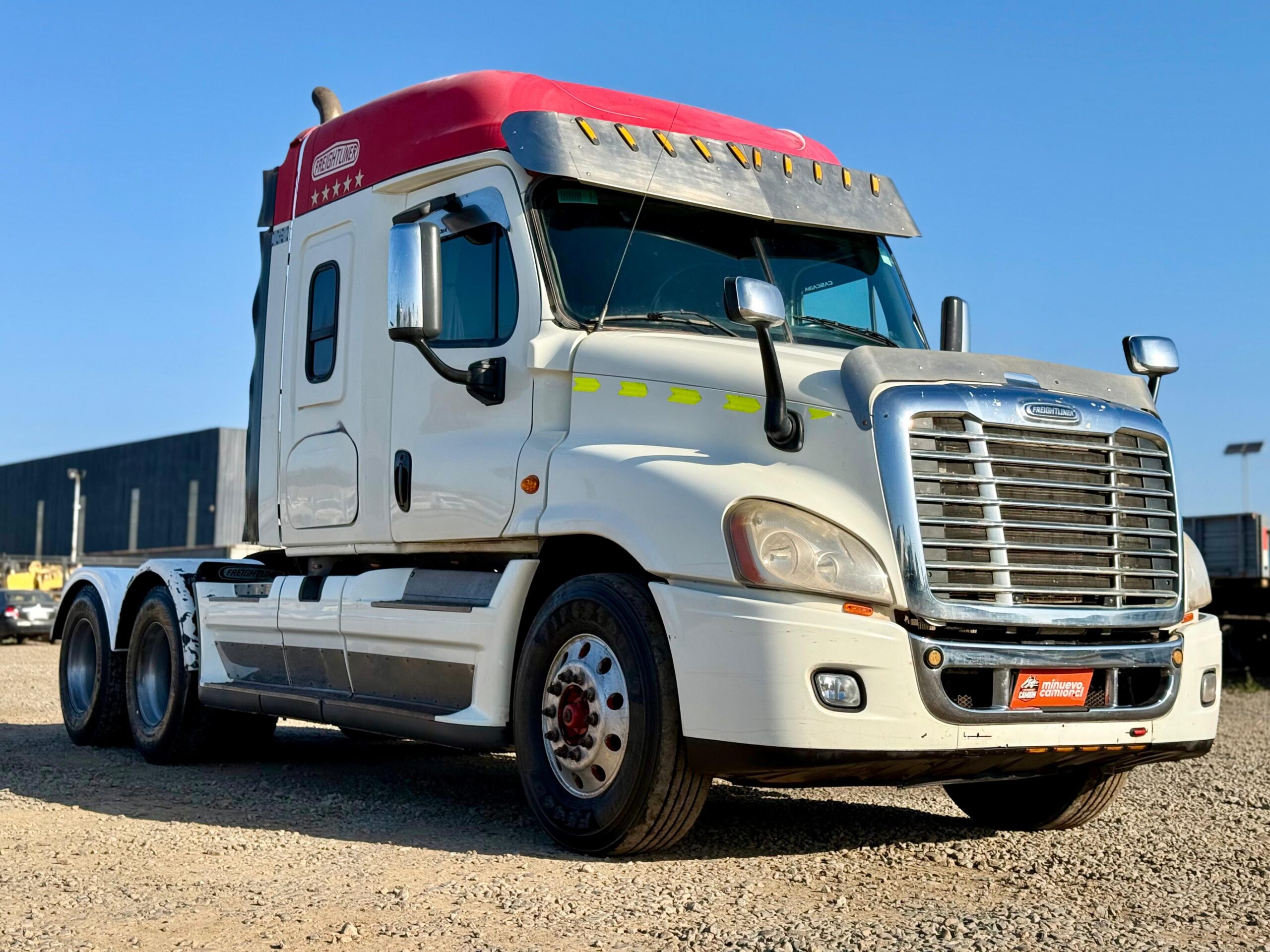 2016 Tractocamion Freightliner Cascadia 125 – con Kit Hidráulico - Imagen 19