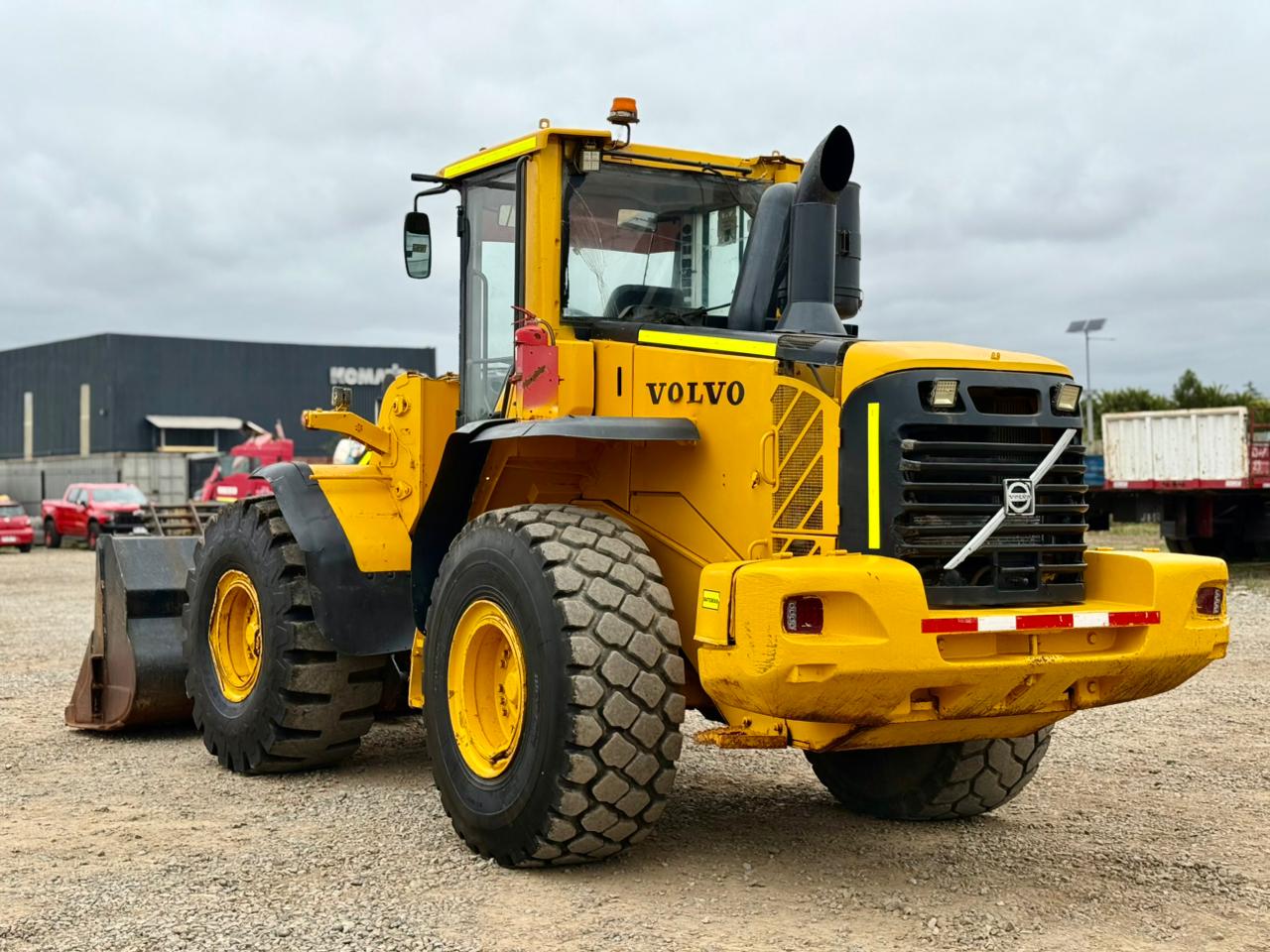 2013 Cargador Frontal Volvo L120F - Cap 3,4m3 - Operativo - Imagen 6