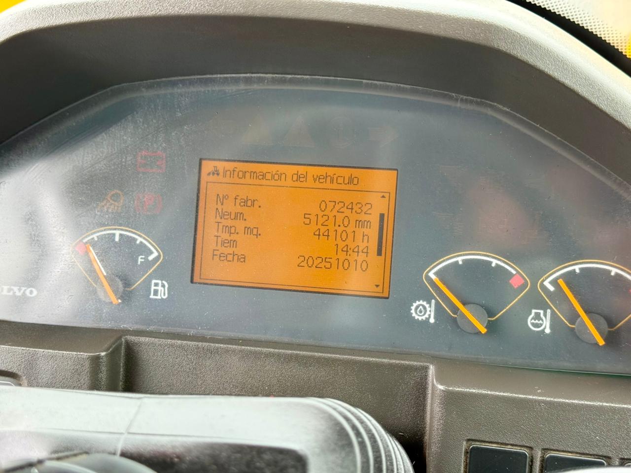 2013 Cargador Frontal Volvo L120F - Cap 3,4m3 - Operativo - Imagen 15