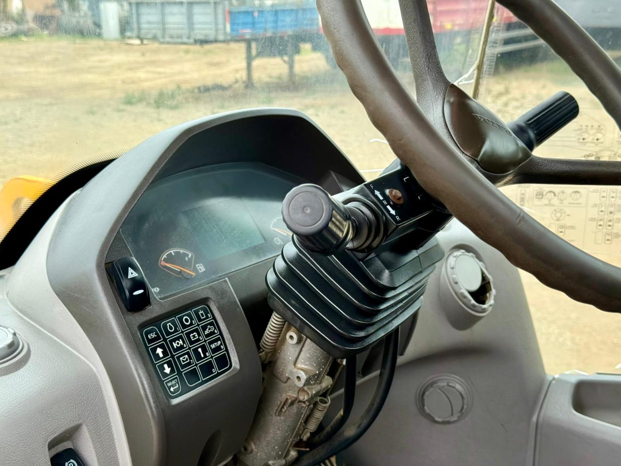 2013 Cargador Frontal Volvo L120F - Cap 3,4m3 - Operativo - Imagen 16