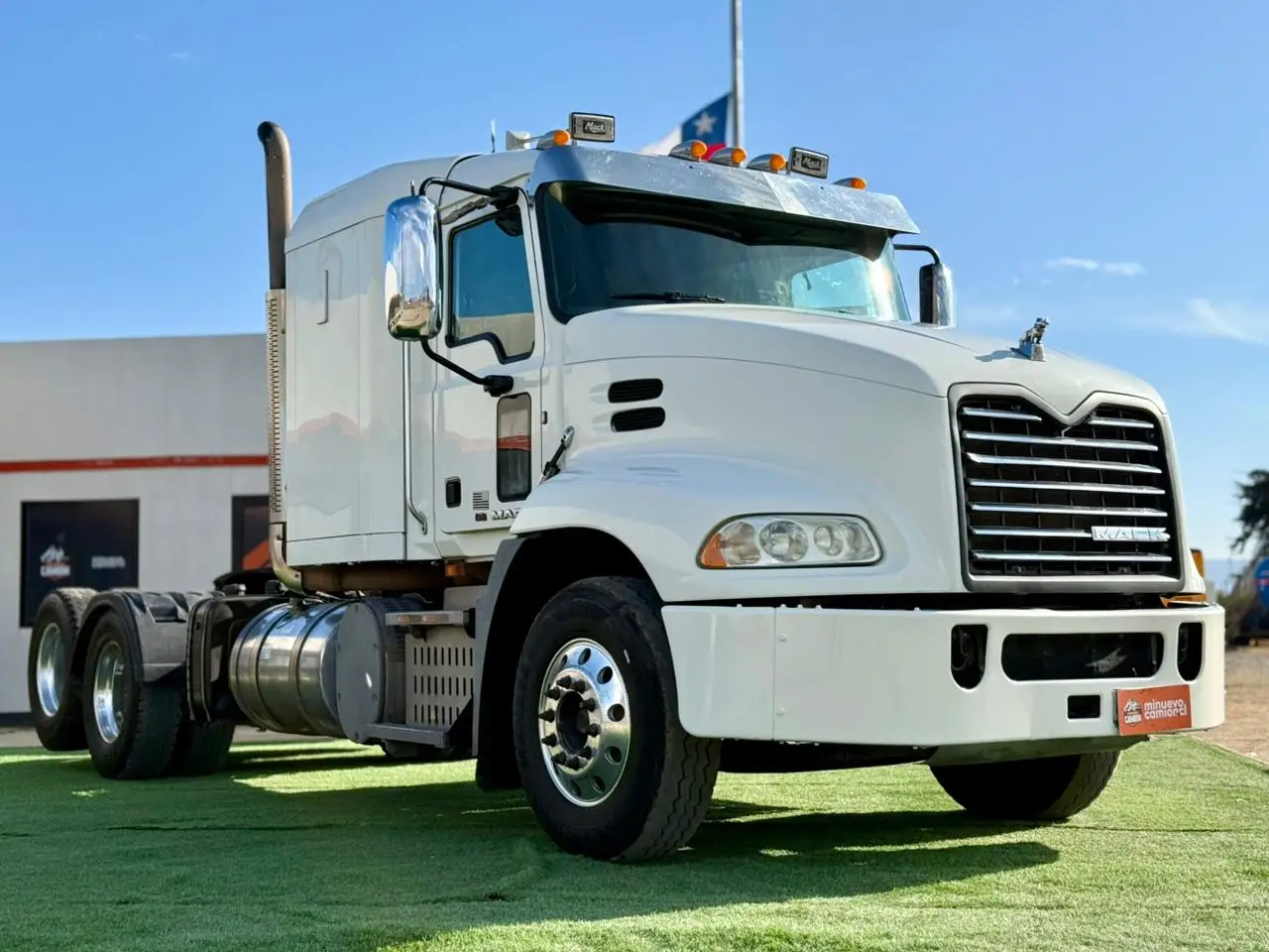 2019 Tractocamión Mack CXU613e Pinnacle 6x2 con Kit Hidráulico – Muy buen estado - Imagen 19