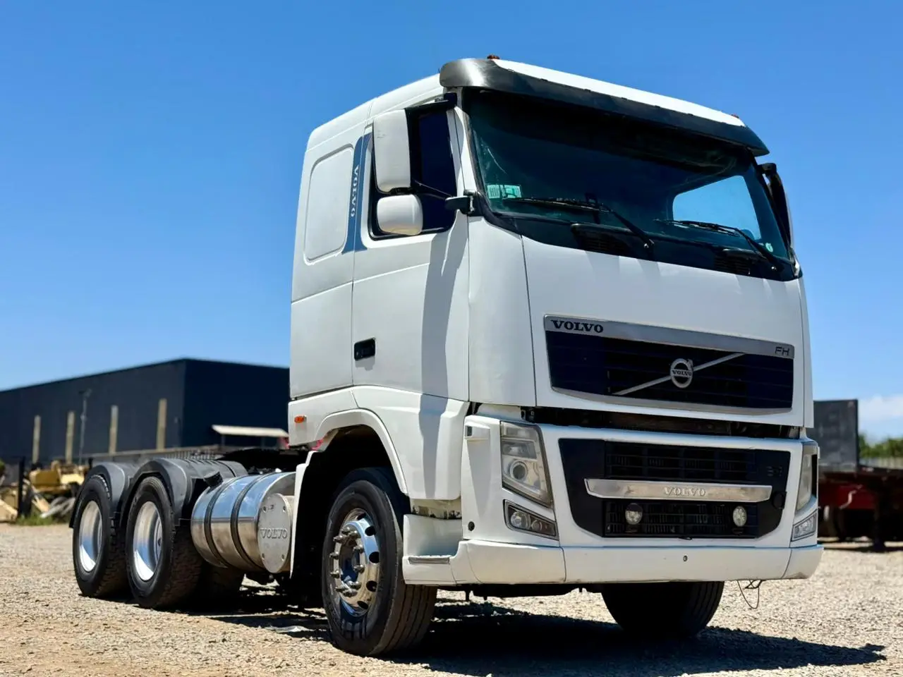 2012 Tractocamión Volvo FH 480 con Kit Hidráulico – 6x4 - Automático - Imagen 8