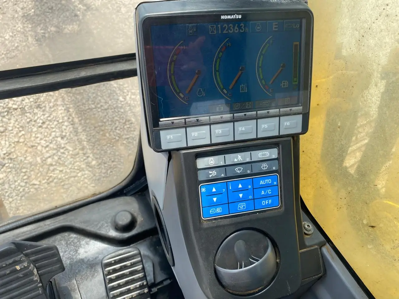 2013 Excavadora Komatsu PC 300LC - Operativa - Imagen 7