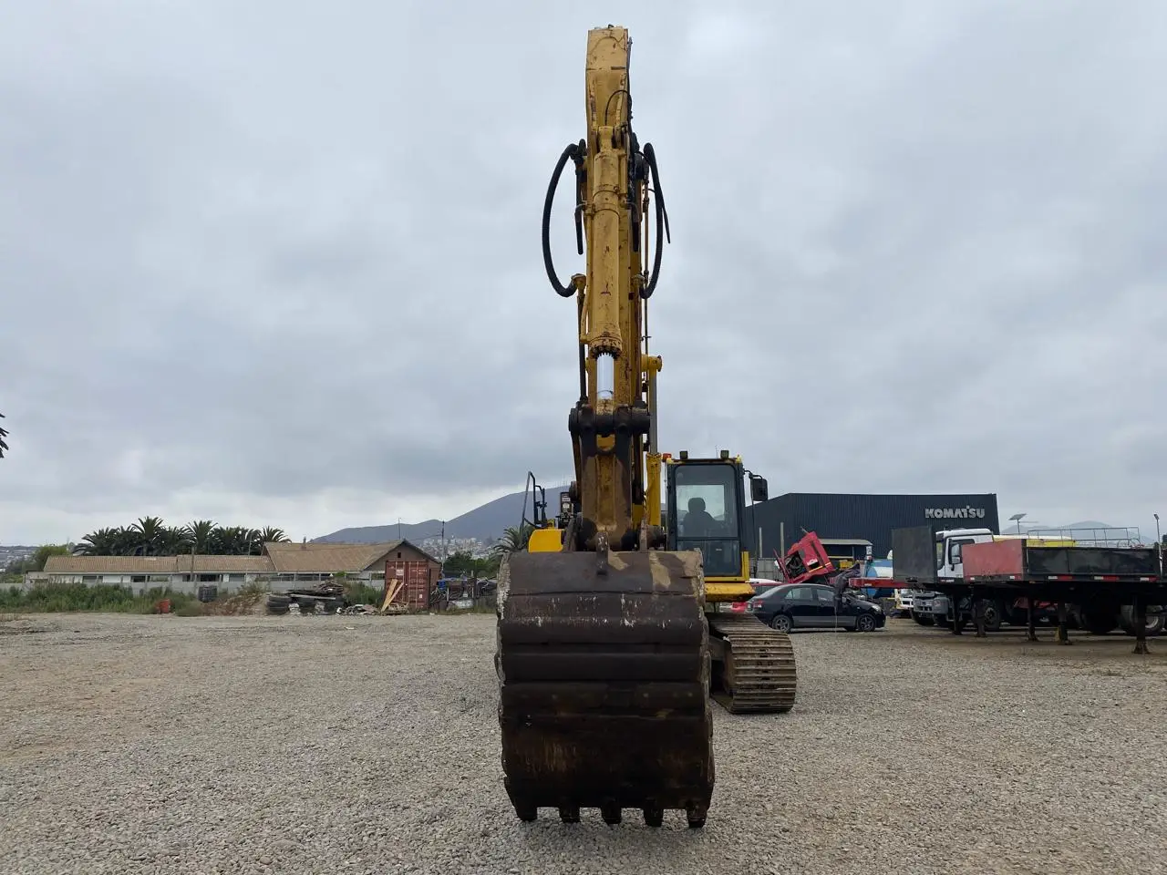 2013 Excavadora Komatsu PC 300LC - Operativa - Imagen 3
