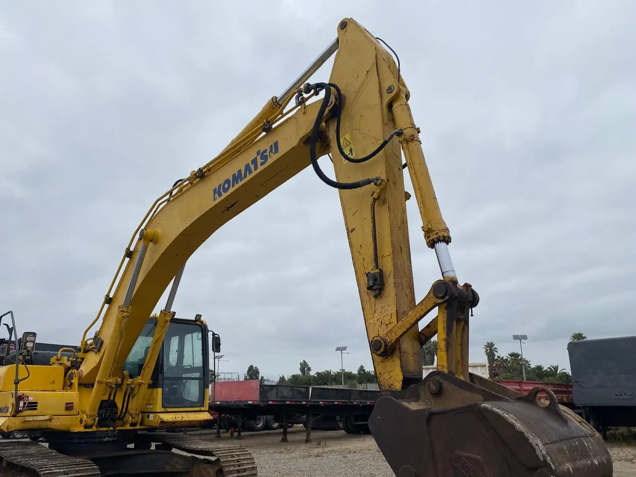 2013 Excavadora Komatsu PC 300LC - Operativa - Imagen 4