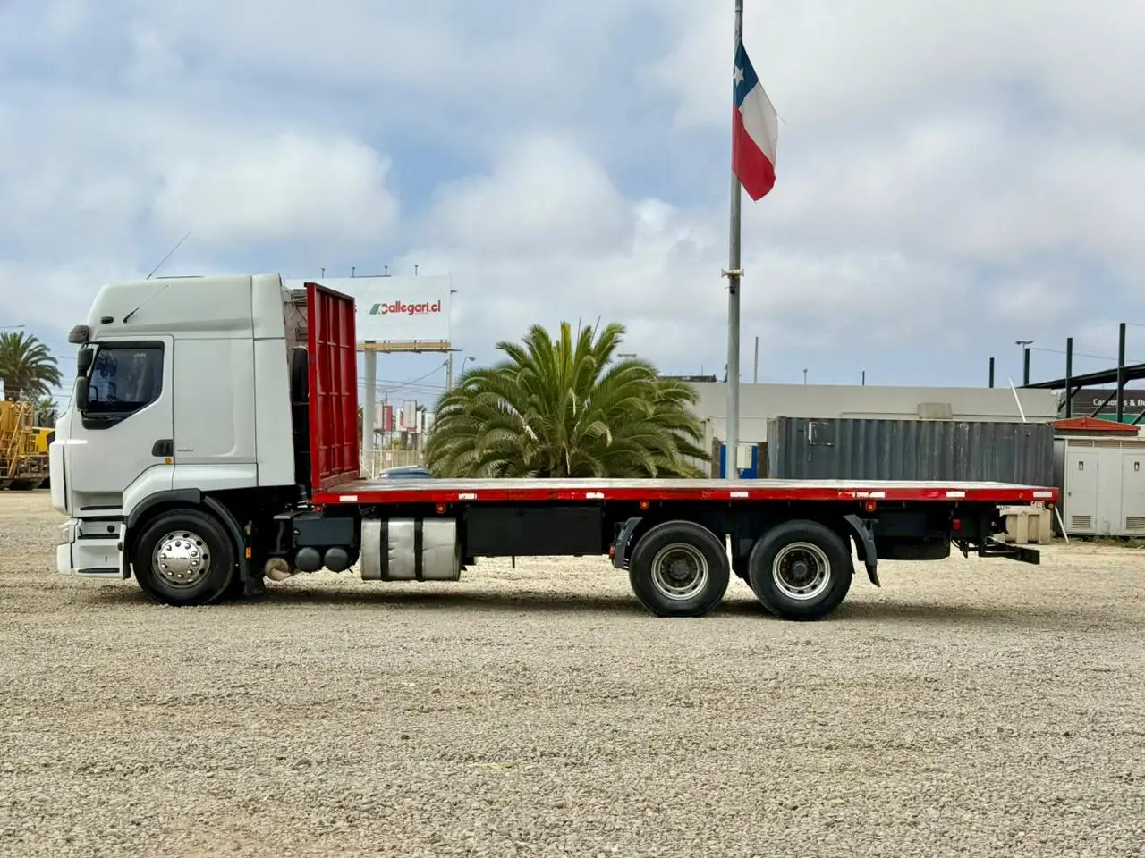 2012 Camión Renault Premier 440 DXi – Carrocería Plana - Imagen 7